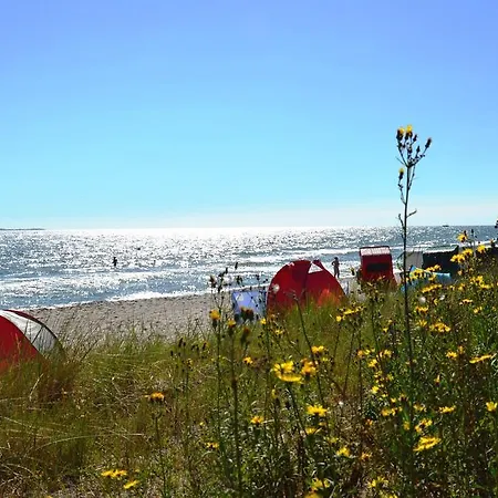 Strandapartment-mondfisch An Der Ostsee Thiessow